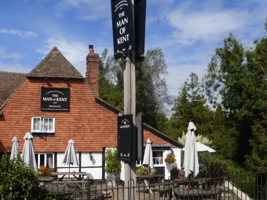 Jump Right In live at The Man of Kent East Peckham