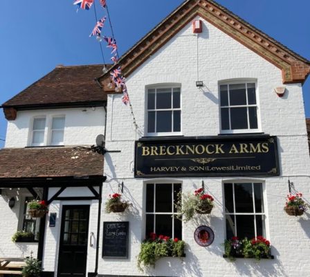 Brecknock Arms, Bells Yew Green